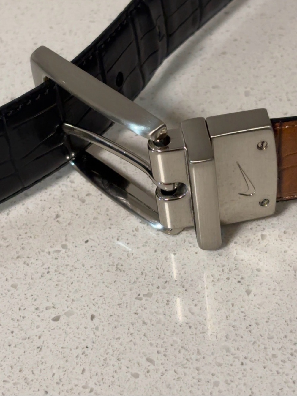 Nike Reversible Croc Embossed Belt Black Brown Size 34 Swoosh Logo